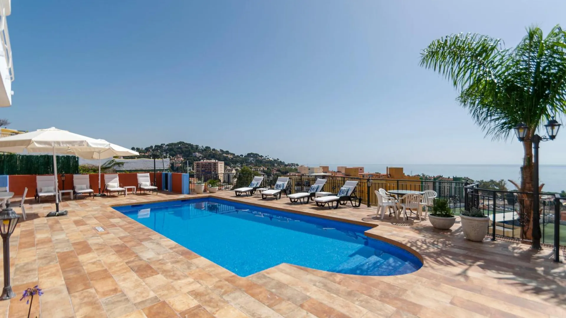 Mediterraneo Outdoor Pool Malaga Apartment